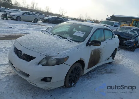 2010 Toyota Corolla S z USA, uszkodzony, nr VIN 1NXBU4EE6AZ269716